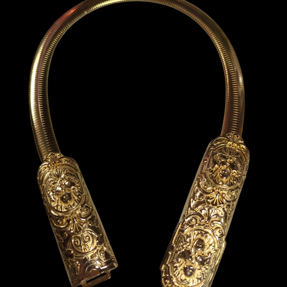 Vintage Accessocraft Stretch Belt SMALL / MEDIUM Gold Long Buckle